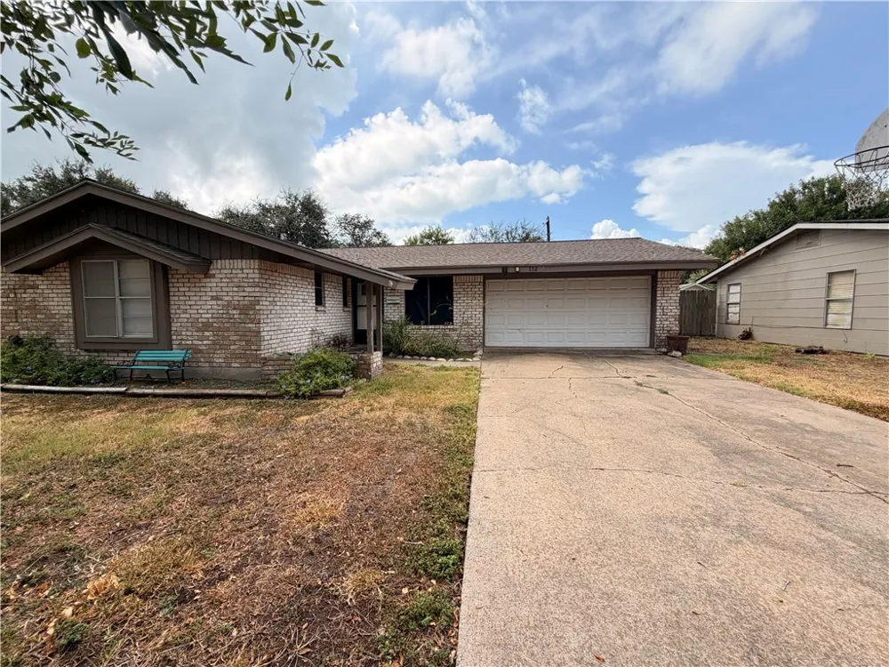 112 Westover Drive Portland, TX 78374