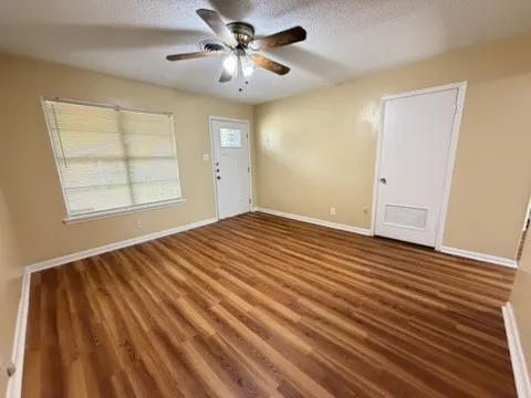 112 Westover Drive Portland, TX 78374