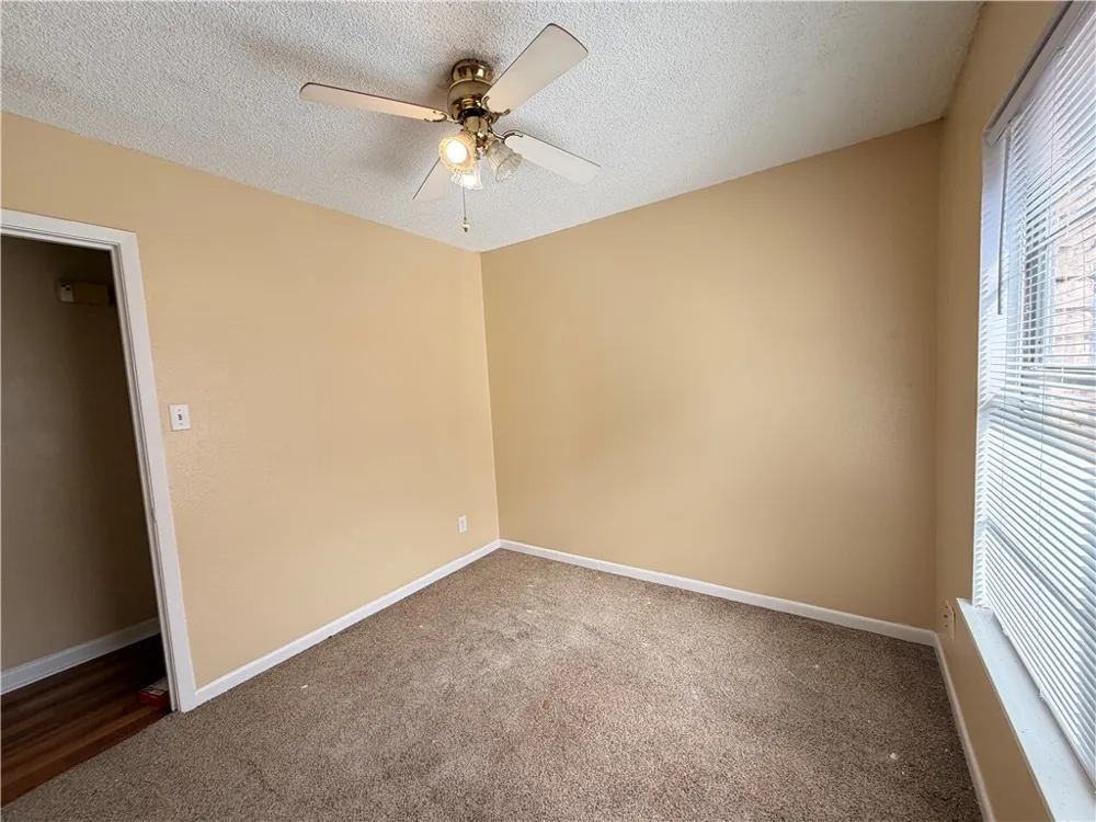 112 Westover Drive Portland, TX 78374