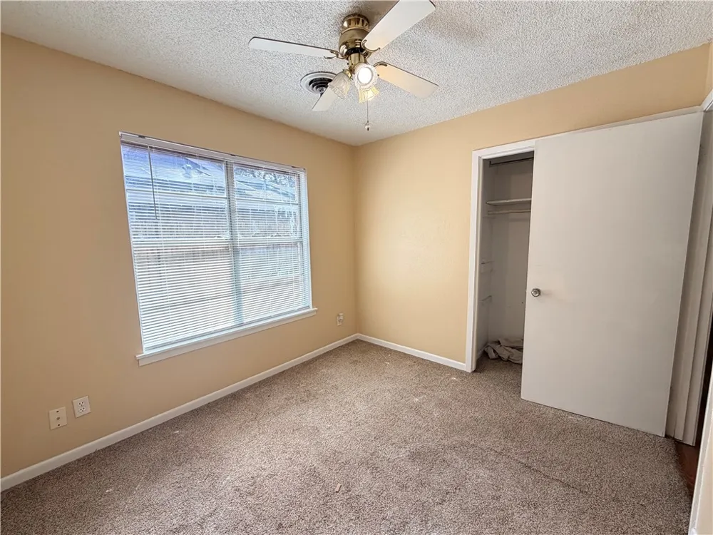 112 Westover Drive Portland, TX 78374