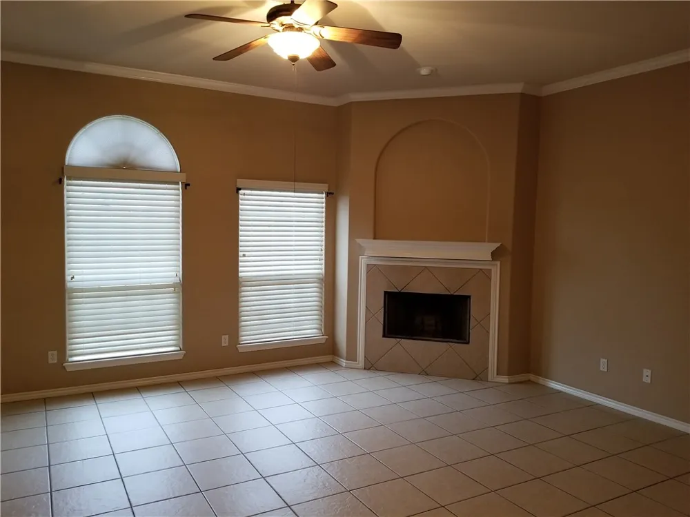 2410 Luzius Drive Corpus Christi, TX 78418