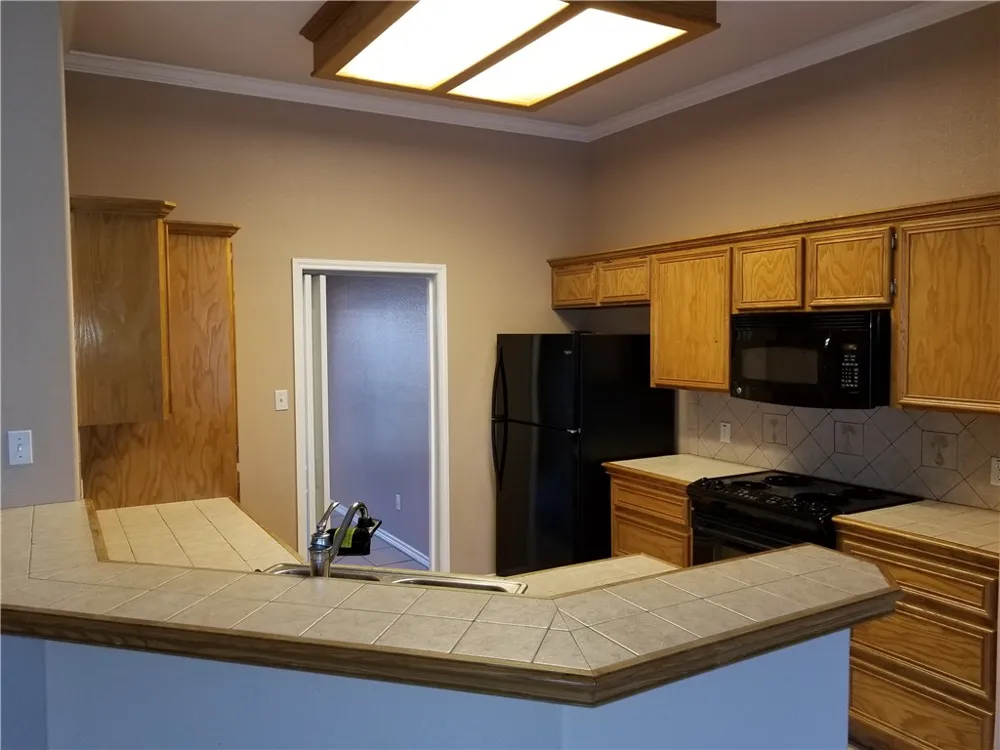 2410 Luzius Drive Corpus Christi, TX 78418