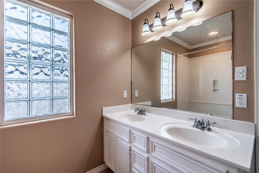 2410 Luzius Drive Corpus Christi, TX 78418