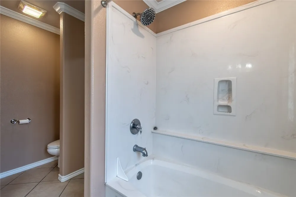 2410 Luzius Drive Corpus Christi, TX 78418