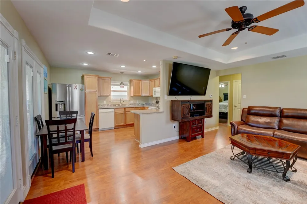1023 S Fuqua Street Rockport, TX 78382