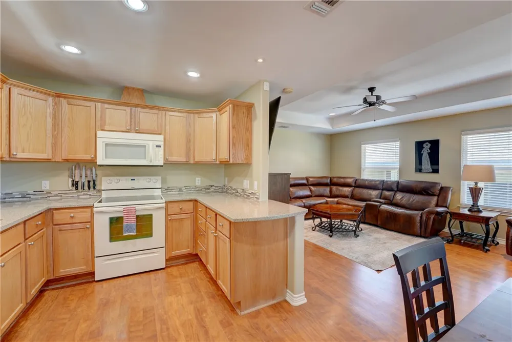 1023 S Fuqua Street Rockport, TX 78382