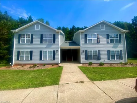 21 Meadowood Glen Way #D