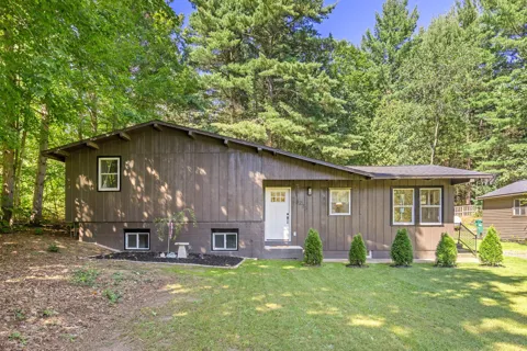 3233 13 Mile Road NE
