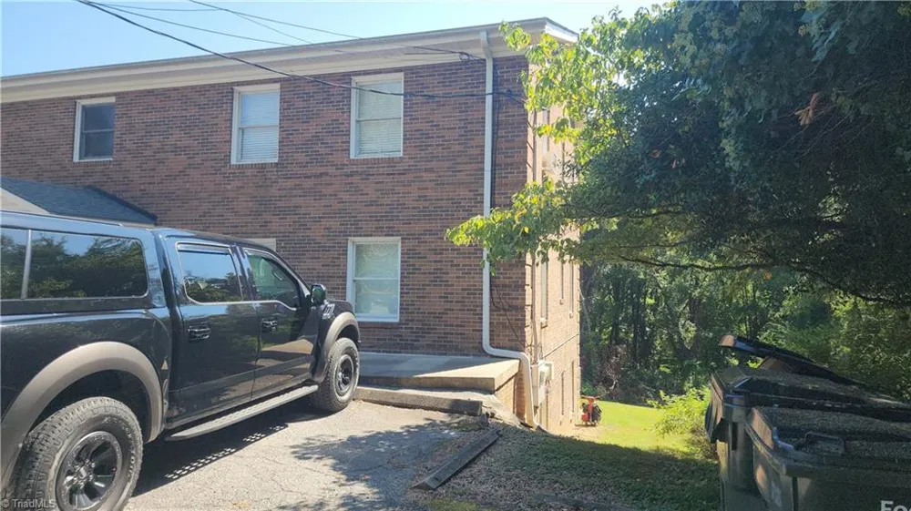 824 Summit Street Walnut Cove, NC 27052