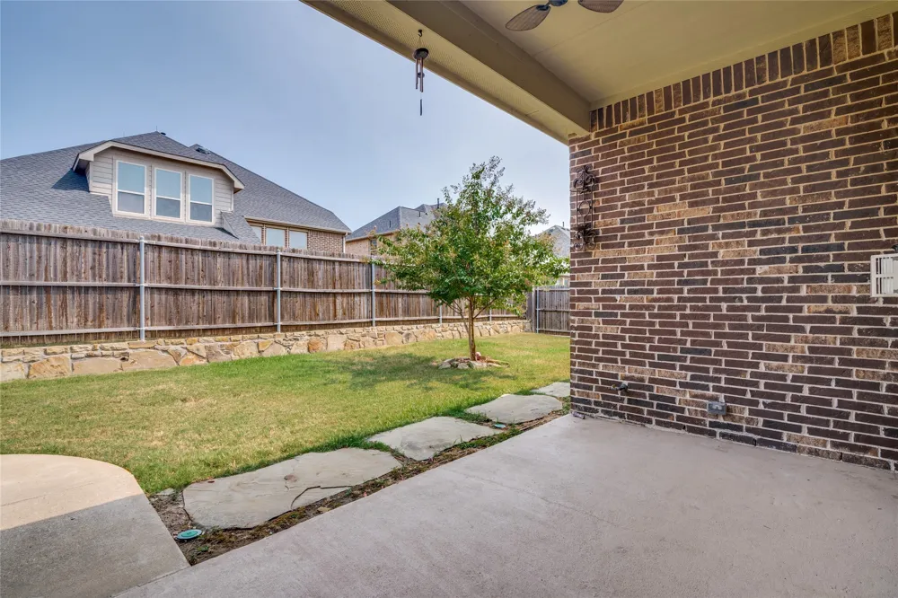2362 Walnut Grove Lane Frisco, TX 75034