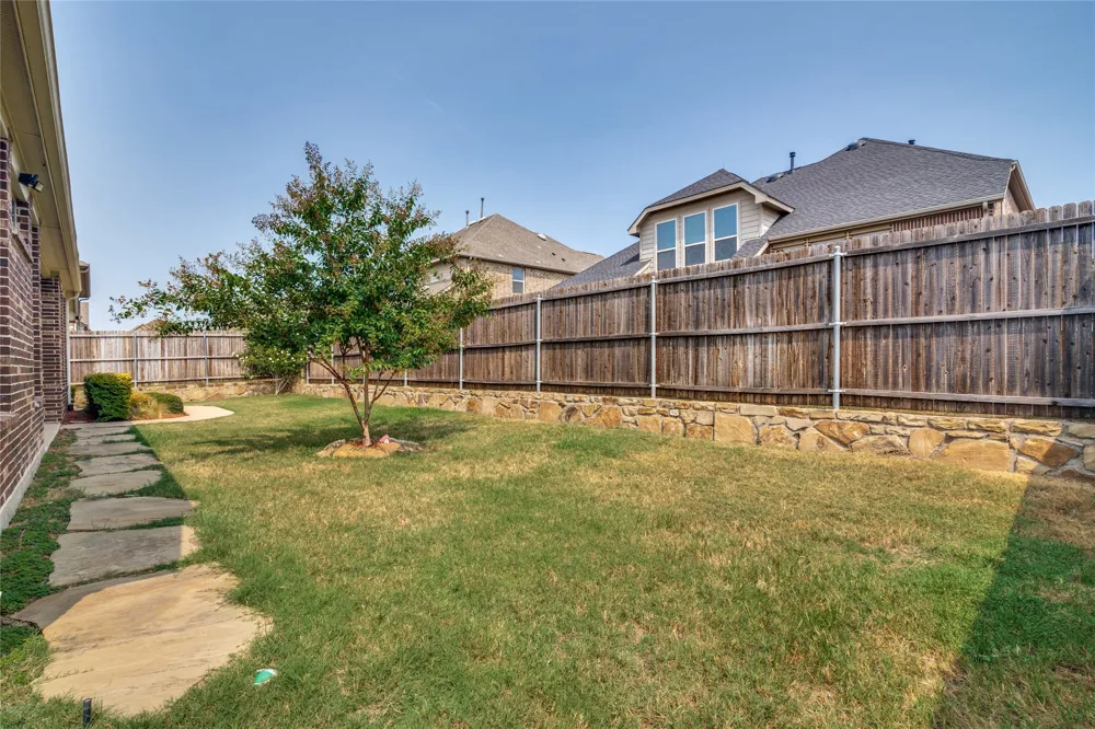 2362 Walnut Grove Lane Frisco, TX 75034