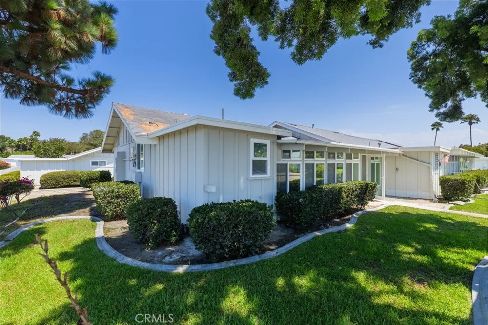 3760 Vista Campana S #47 Oceanside, CA 92057