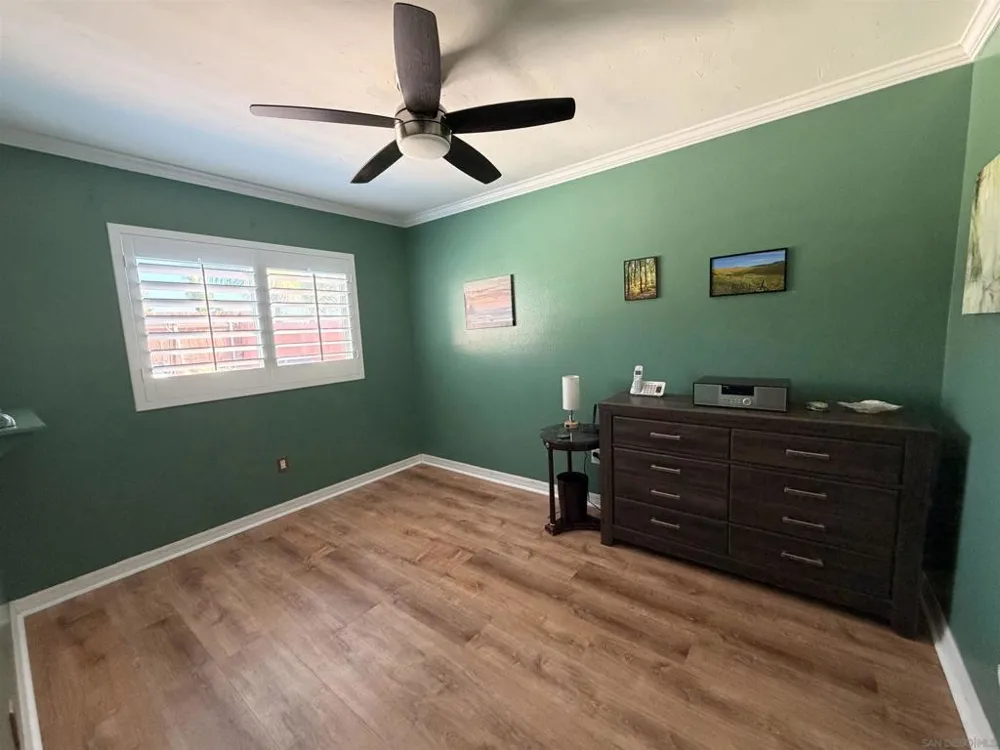 10041 Gem Tree Way Santee, CA 92071