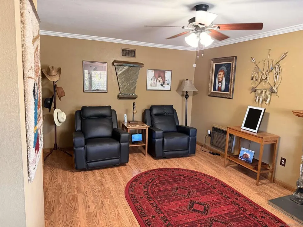 10041 Gem Tree Way Santee, CA 92071