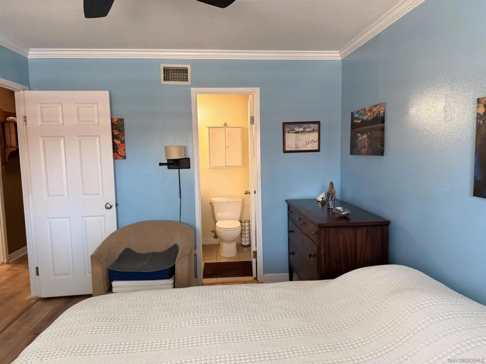 10041 Gem Tree Way Santee, CA 92071