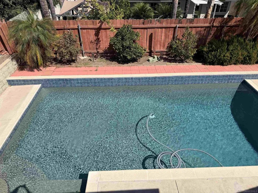 10041 Gem Tree Way Santee, CA 92071