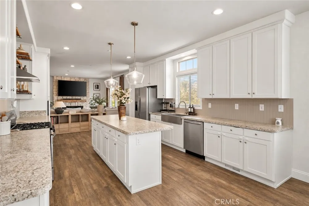 7534 Stewart Road Colton, CA 92324