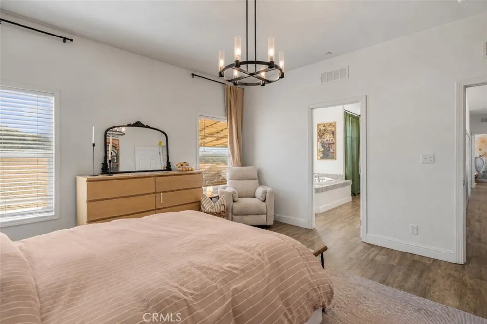 7534 Stewart Road Colton, CA 92324