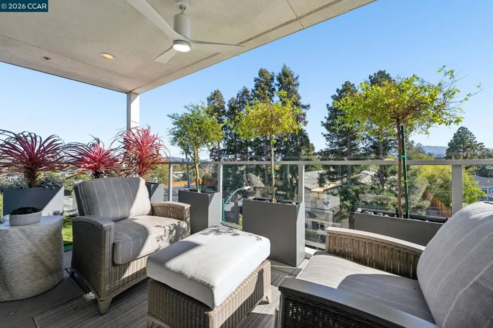 1954 Trinity Ave #303 Walnut Creek, CA 94596