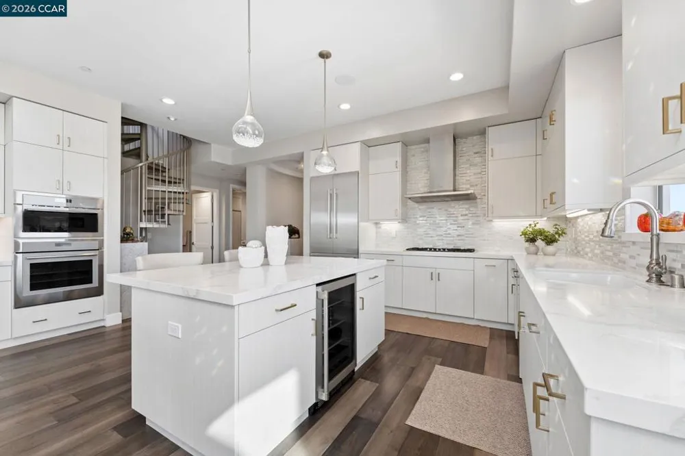 1954 Trinity Ave #303 Walnut Creek, CA 94596