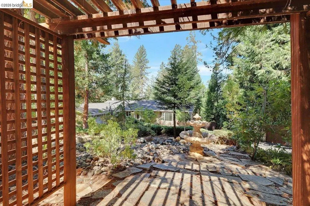 14358 Plover Way Grass Valley, CA 95949