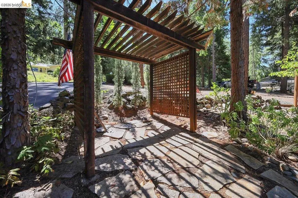 14358 Plover Way Grass Valley, CA 95949