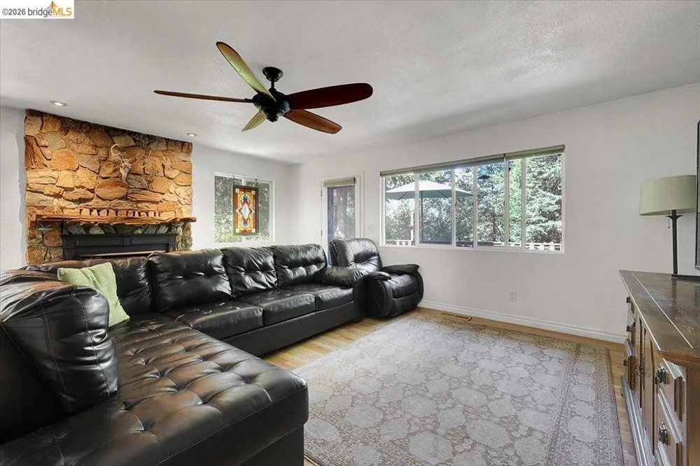 14358 Plover Way Grass Valley, CA 95949