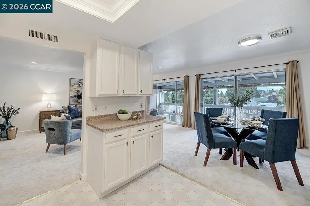 2400 Pine Knoll #3 Walnut Creek, CA 94595