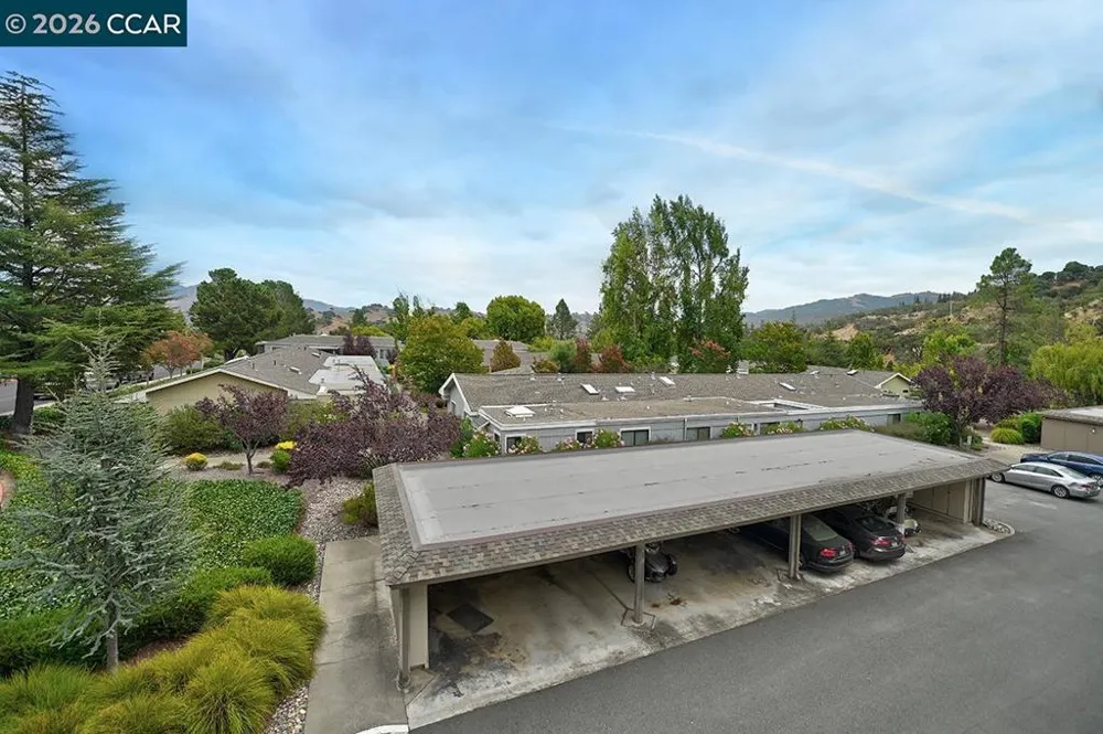 2400 Pine Knoll #3 Walnut Creek, CA 94595