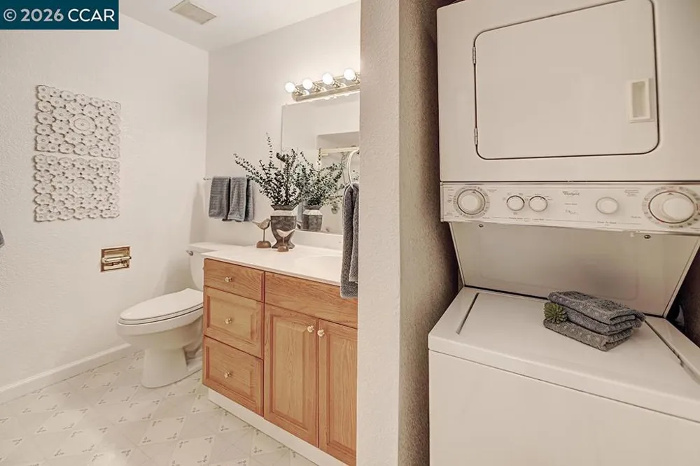 2400 Pine Knoll #3 Walnut Creek, CA 94595