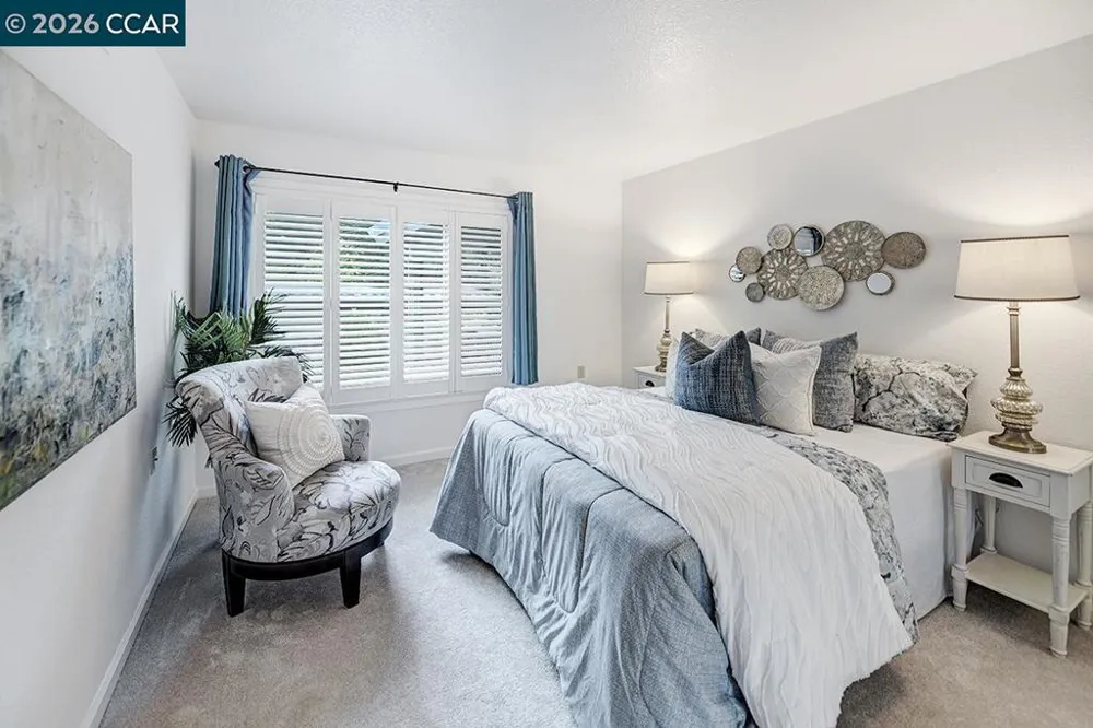 2400 Pine Knoll #3 Walnut Creek, CA 94595