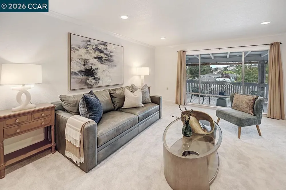 2400 Pine Knoll #3 Walnut Creek, CA 94595
