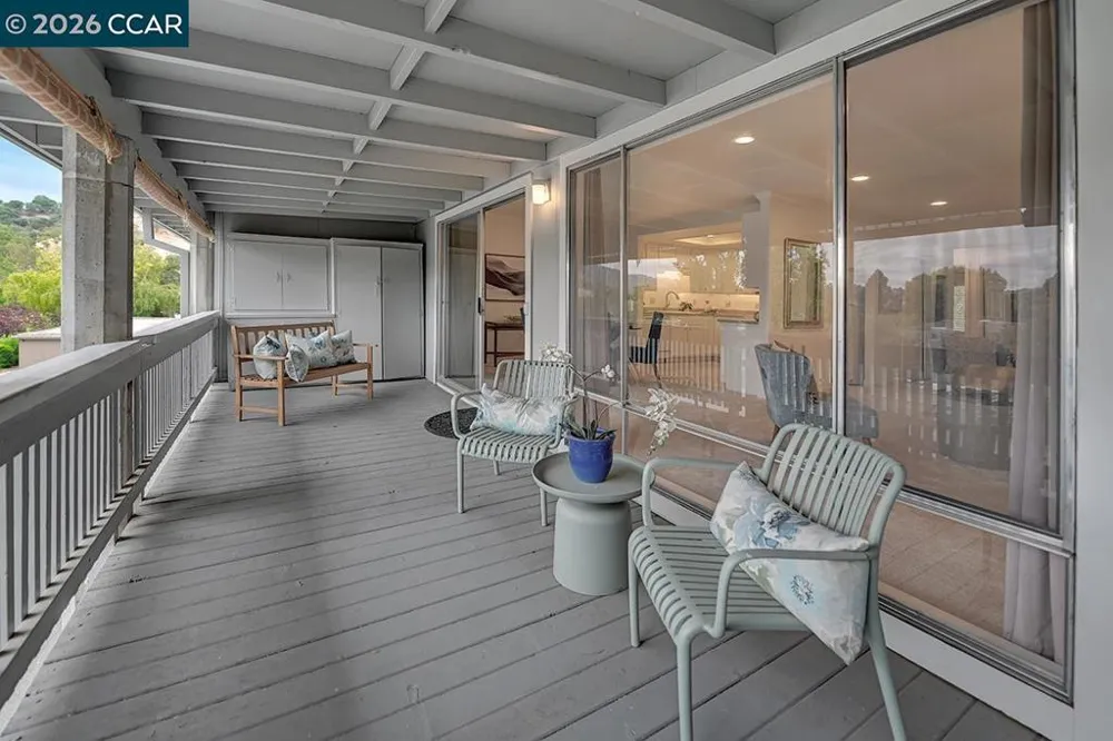 2400 Pine Knoll #3 Walnut Creek, CA 94595