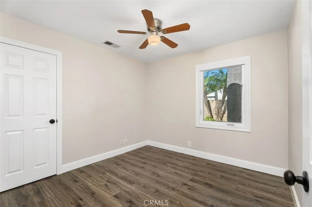 2199 National Costa Mesa, CA 92627