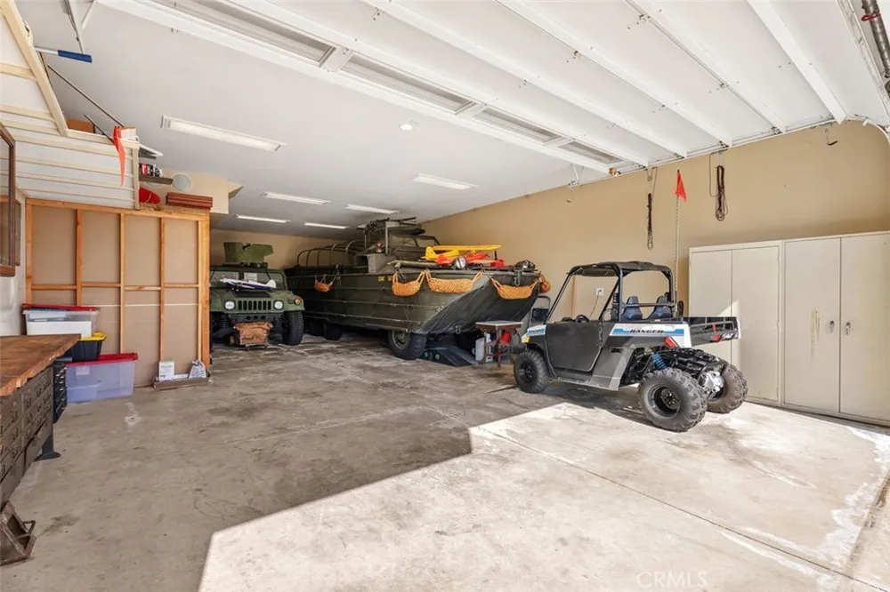 2199 National Costa Mesa, CA 92627