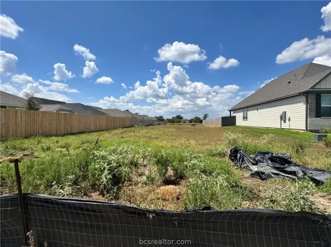 1536 Birdie Court