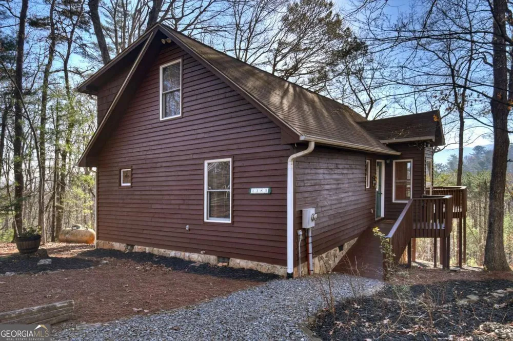 1183 Bear Paw TRL Blue Ridge, GA 30513