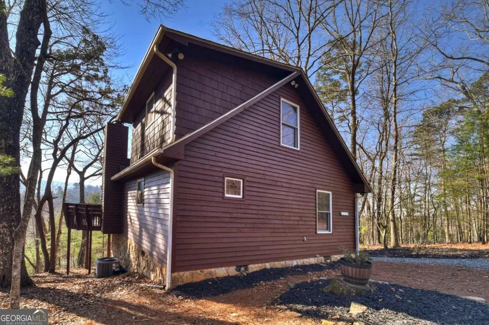 1183 Bear Paw TRL Blue Ridge, GA 30513