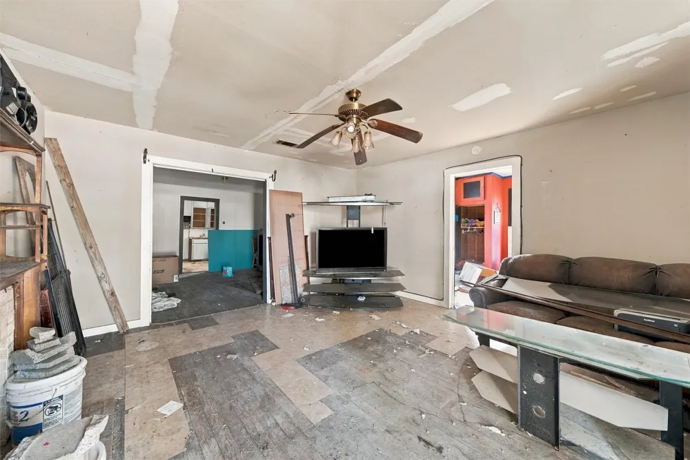 204 Eagle Drive Eddy, TX 76524