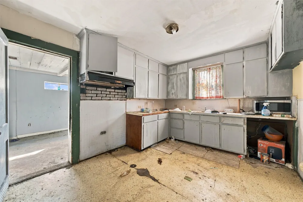 204 Eagle Drive Eddy, TX 76524