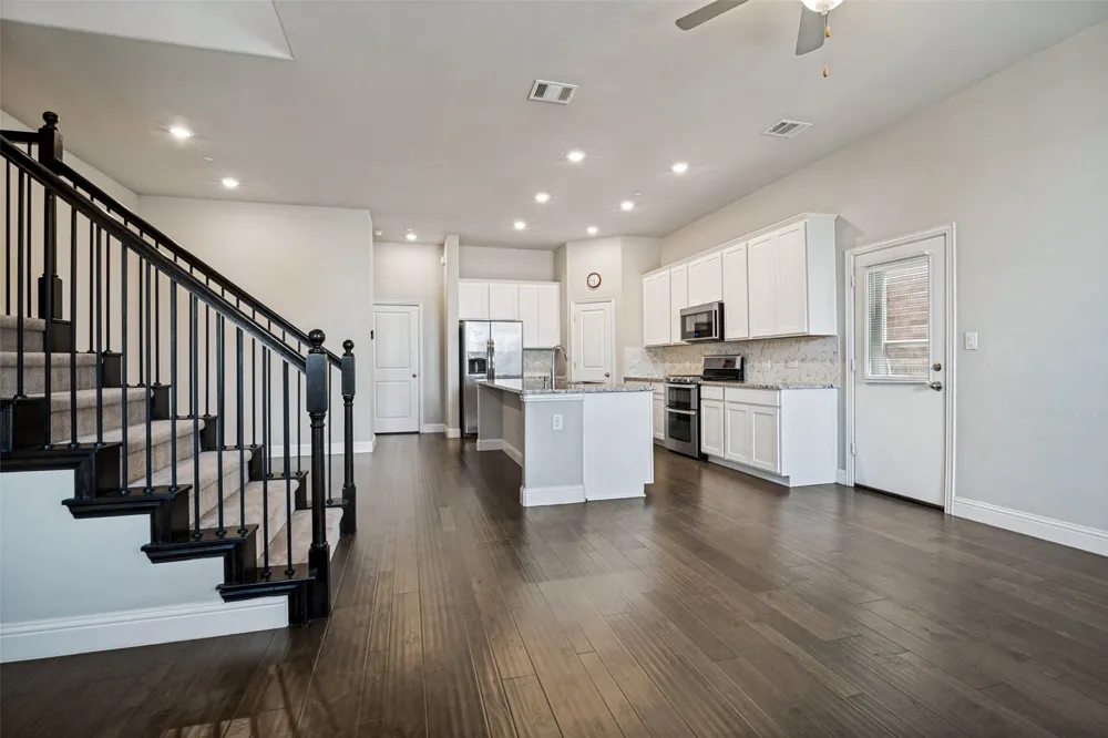 7401 Sunset Boulevard Rowlett, TX 75088