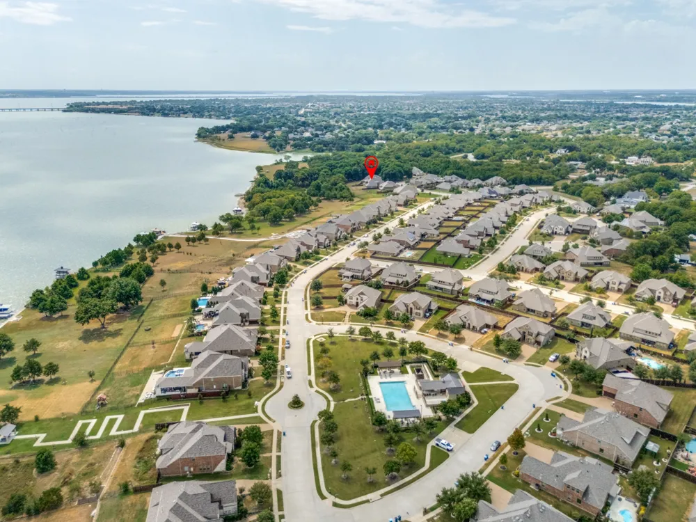 9002 Forest Park Court Rowlett, TX 75089