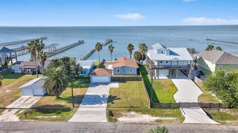 214 Dead Ends Dr