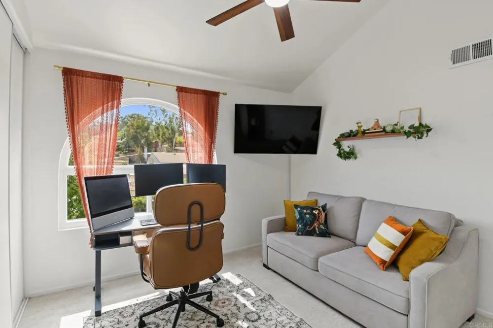 7940 University Ave #1 La Mesa, CA 91942