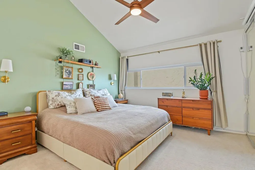 7940 University Ave #1 La Mesa, CA 91942