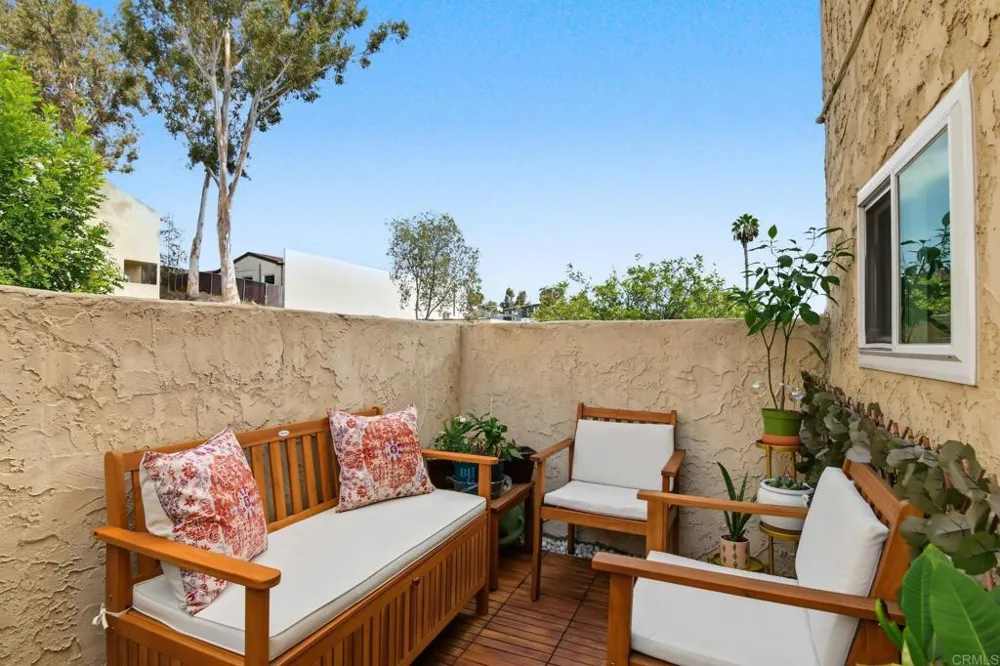 7940 University Ave #1 La Mesa, CA 91942