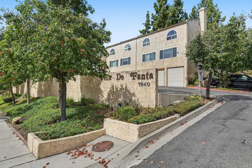 7940 University Ave #1 La Mesa, CA 91942