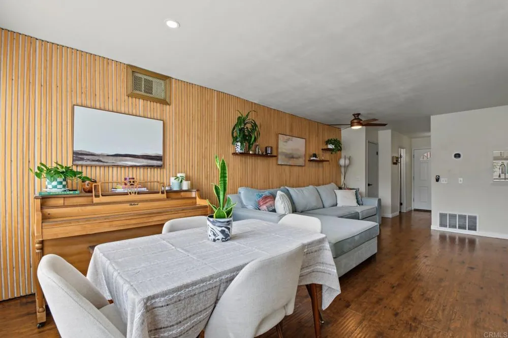 7940 University Ave #1 La Mesa, CA 91942