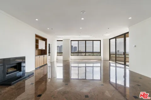 10430 Wilshire Boulevard #606