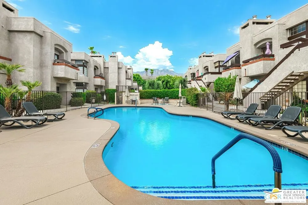 2601 S Broadmoor Drive #47 Palm Springs, CA 92264
